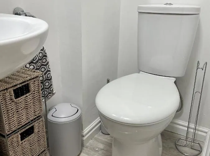 Studio16 * בריסטול